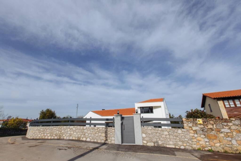 La Llosina Vivienda Vacacional Alquiler Integro Llanes Exterior photo